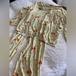 Djerf Avenue go slow fruit pajama set